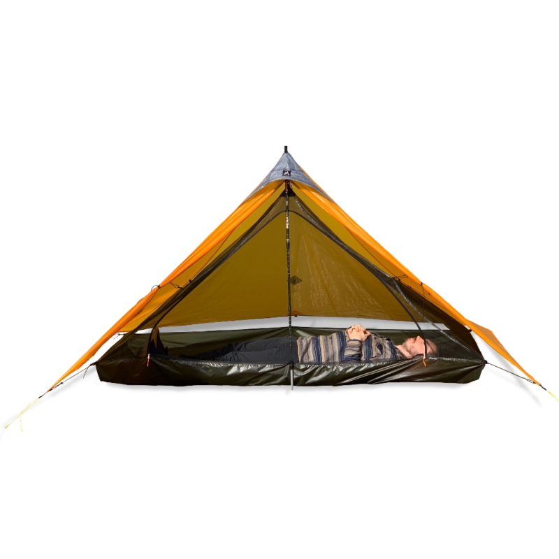 A Pyramid Innernet in a Mid shelter