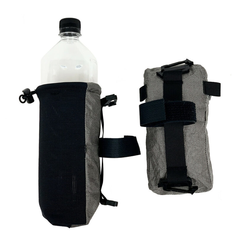 A back view of the MLD Shoulder Pockets. The zippered pocket is on the right, and the water bottle holder is on the left. Back view shows connecting hardware.